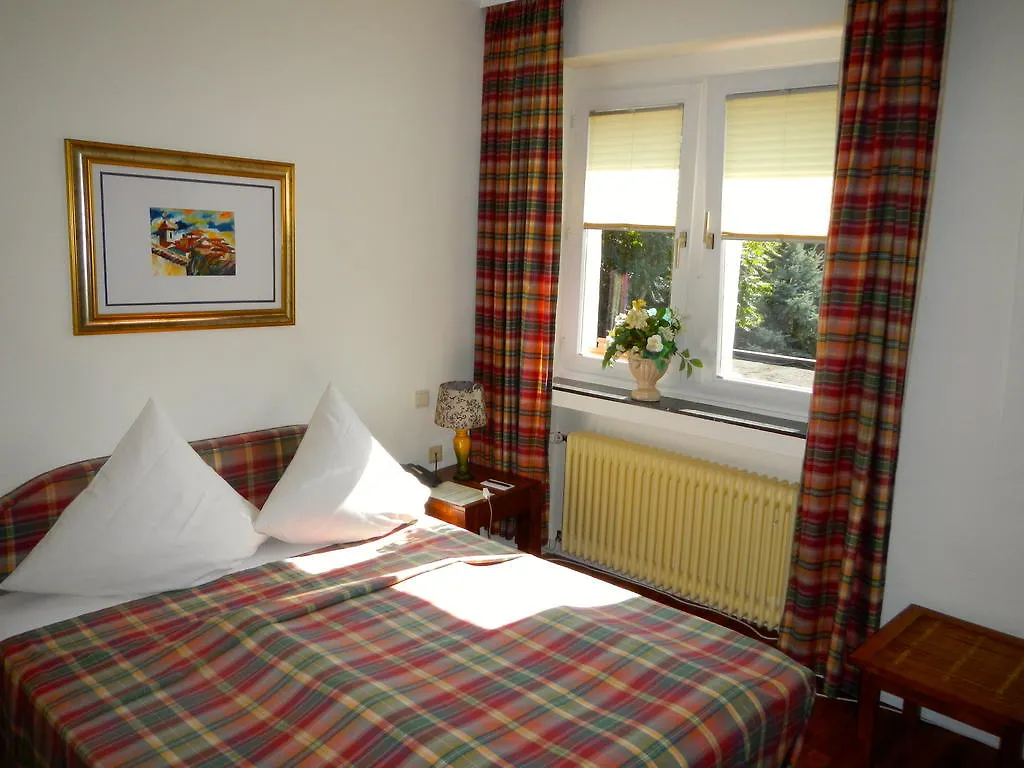 Hotel Villa Meererbusch 3*, Meerbusch